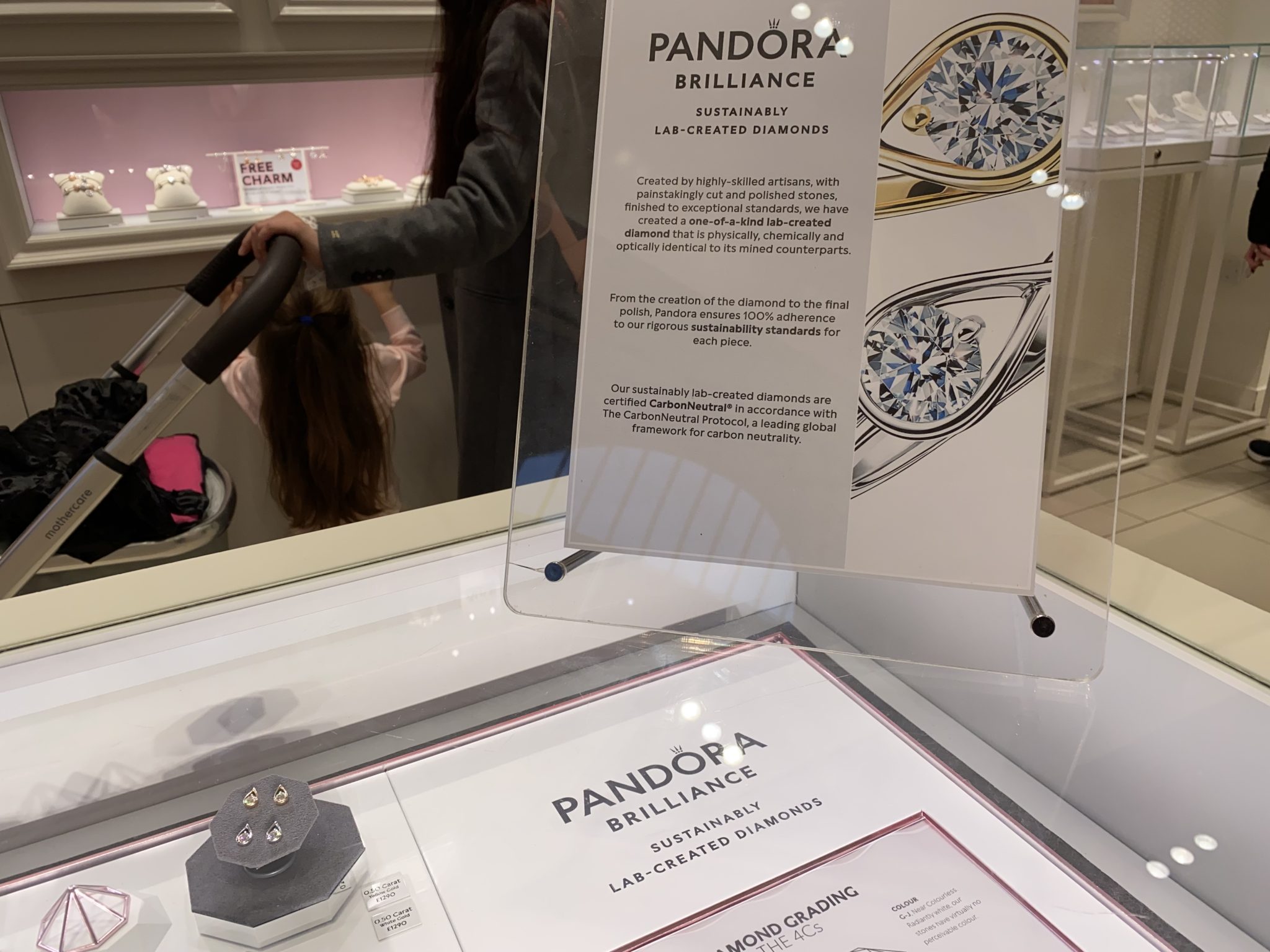 Pandora is sourcing only recycled gold and silver from now onwards